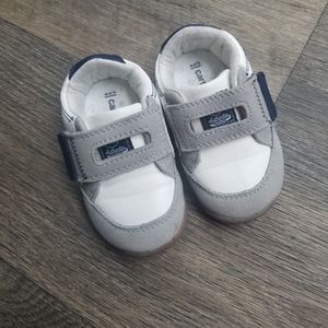 carter's first walker shoes
